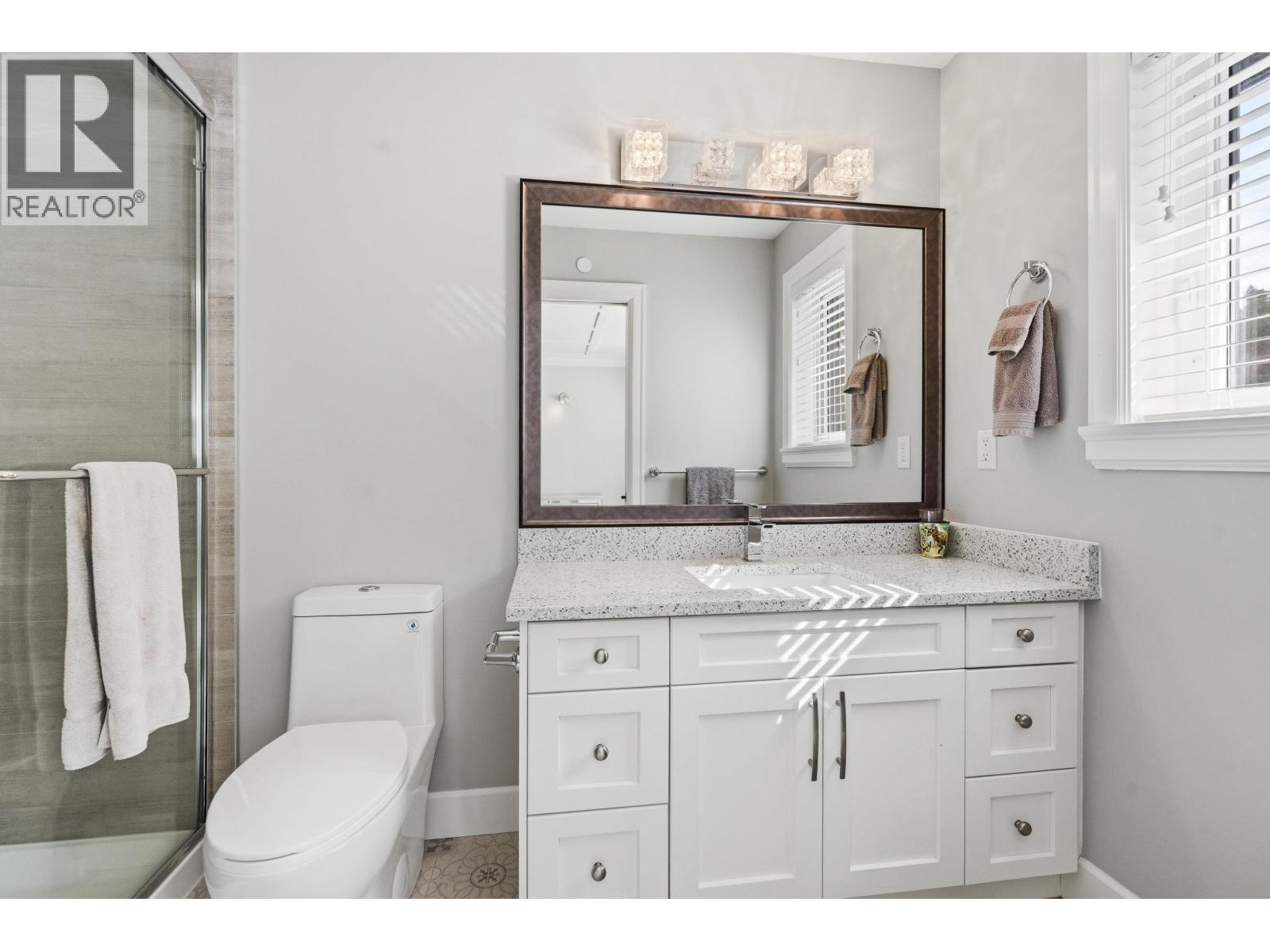 11011 CARMICHAEL STREET, Maple Ridge