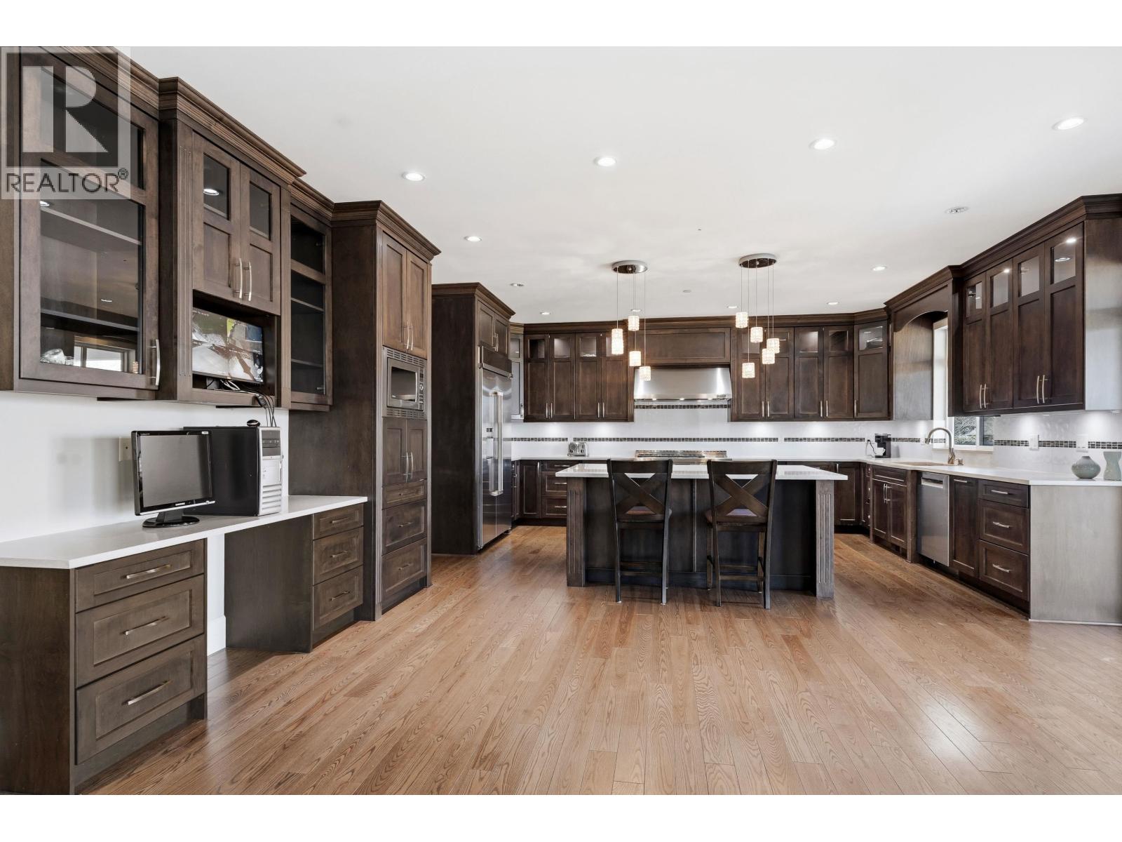 11011 CARMICHAEL STREET, Maple Ridge