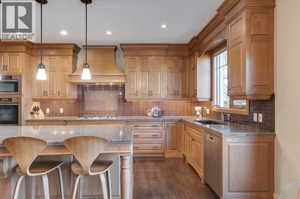 Single Family House for Sale in   Avenue NW West Hillhurst Calgary 