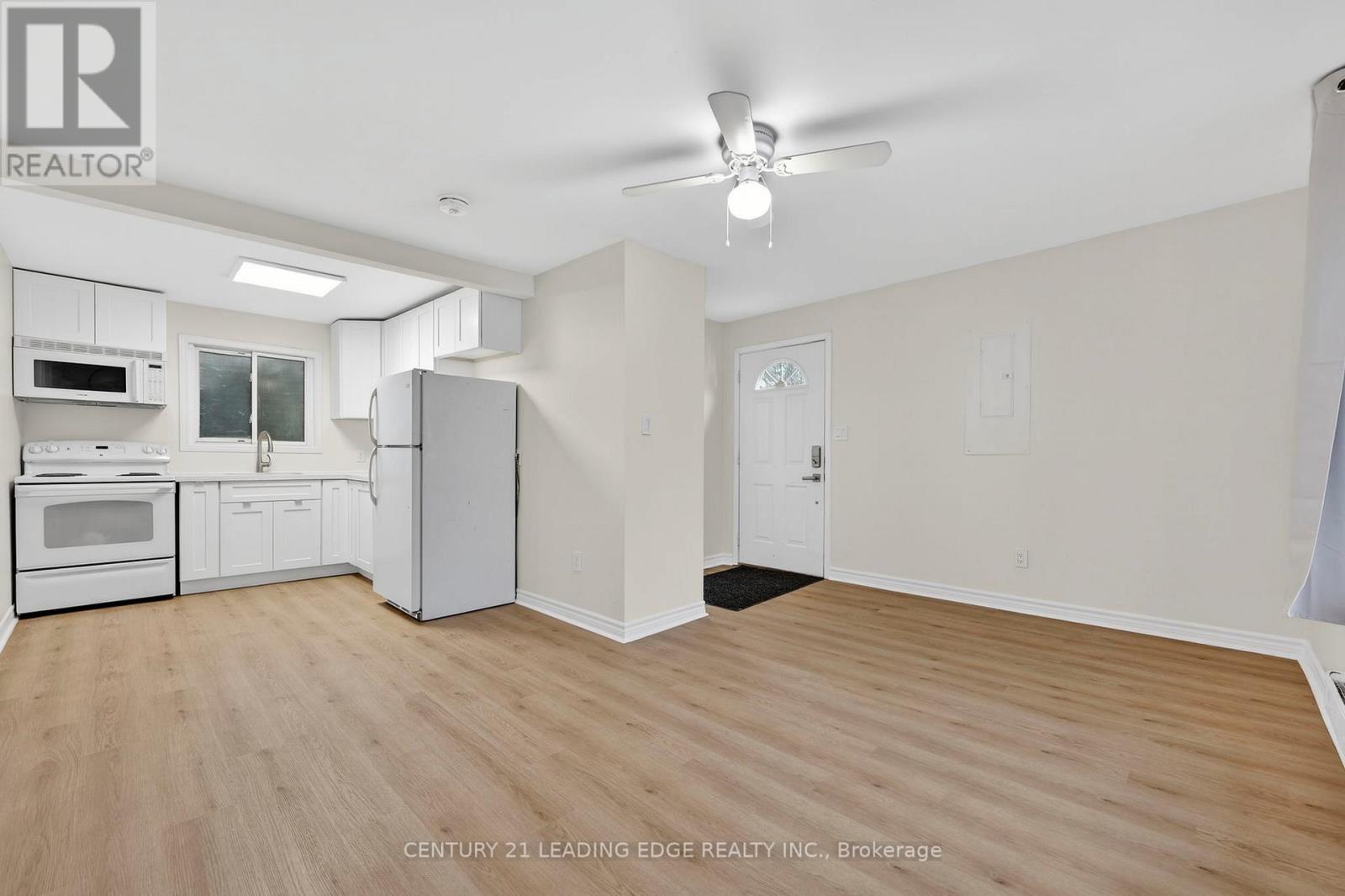 2073 KATE AVENUE - 13