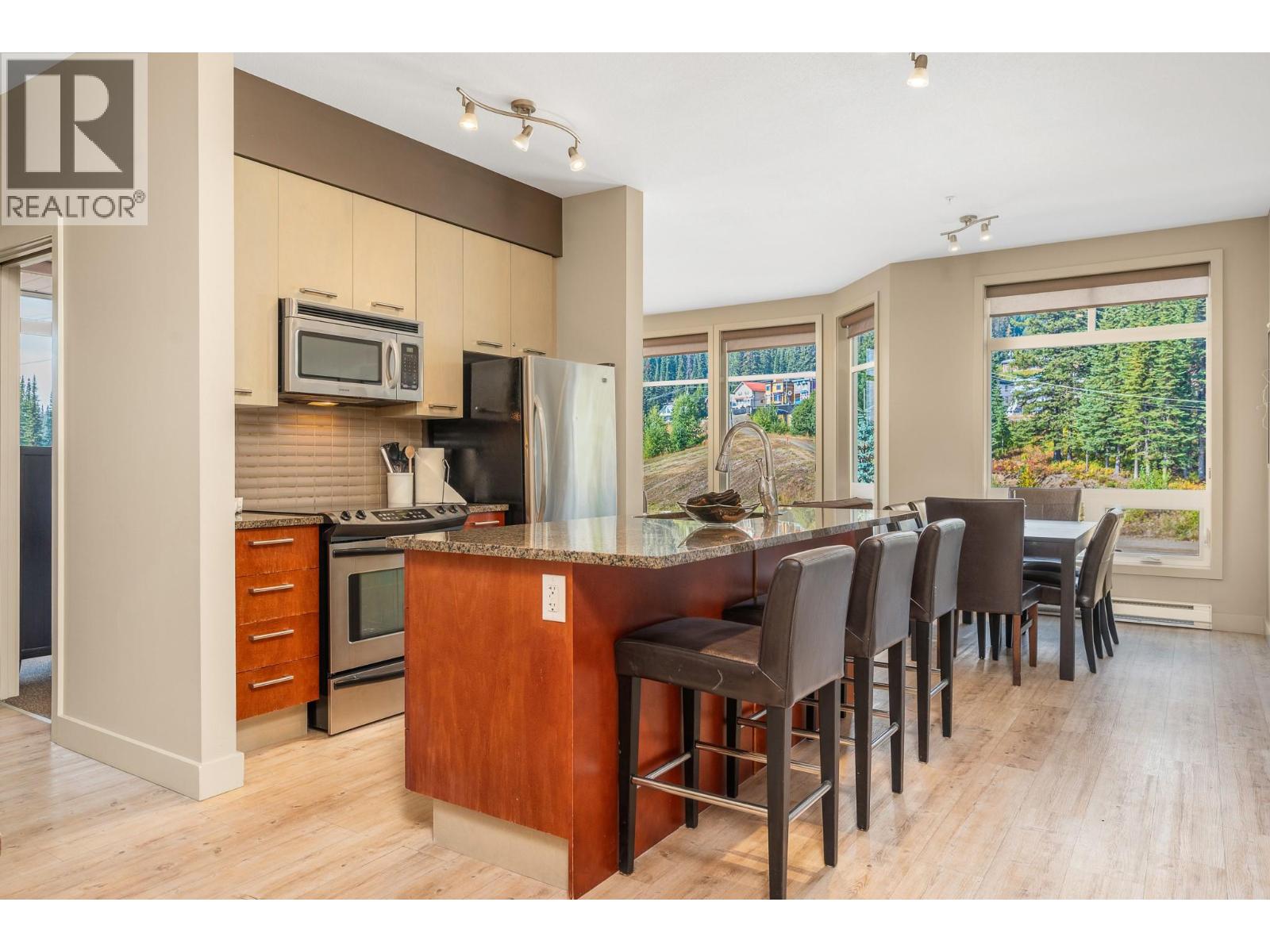 #214 30 Monashee Road - 6