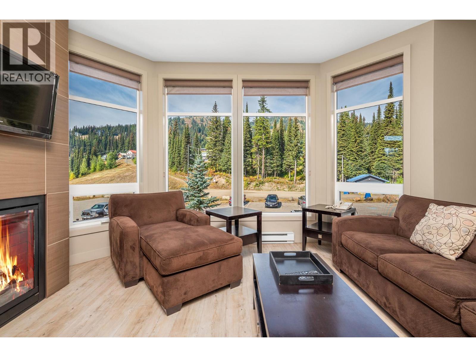 #214 30 Monashee Road - 11