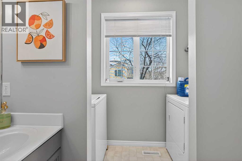 
          42 Hamptons Link Northwest
            <br/>
            <span>Calgary</span>
            , 
            <span>AB</span>
             <span>T3A5V9</span>
         - Photo 8