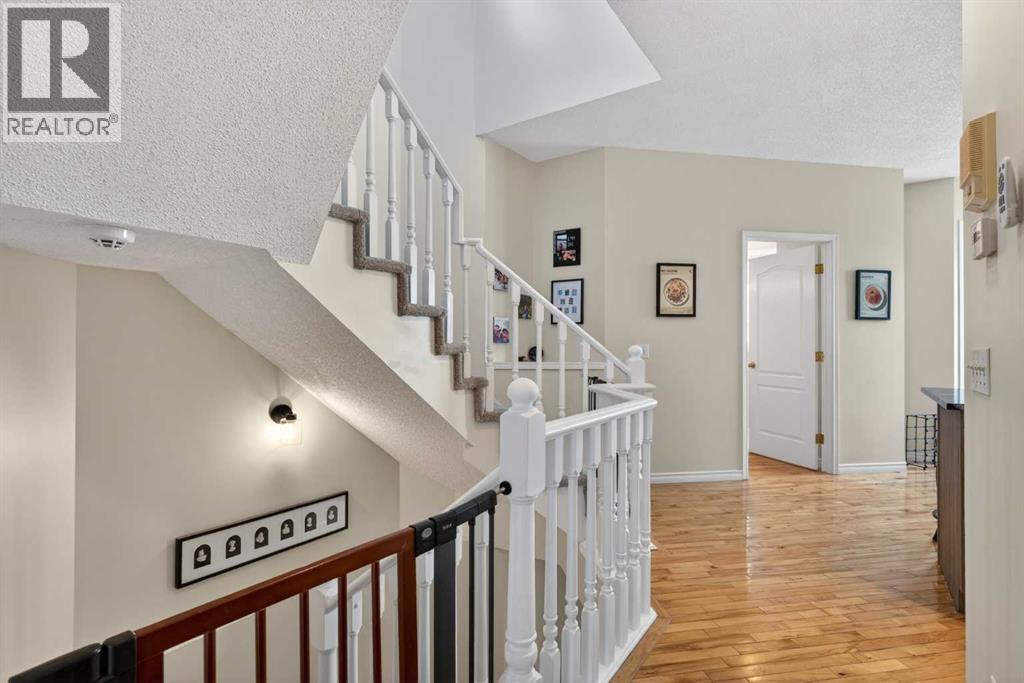 
          42 Hamptons Link Northwest
            <br/>
            <span>Calgary</span>
            , 
            <span>AB</span>
             <span>T3A5V9</span>
         - Photo 26