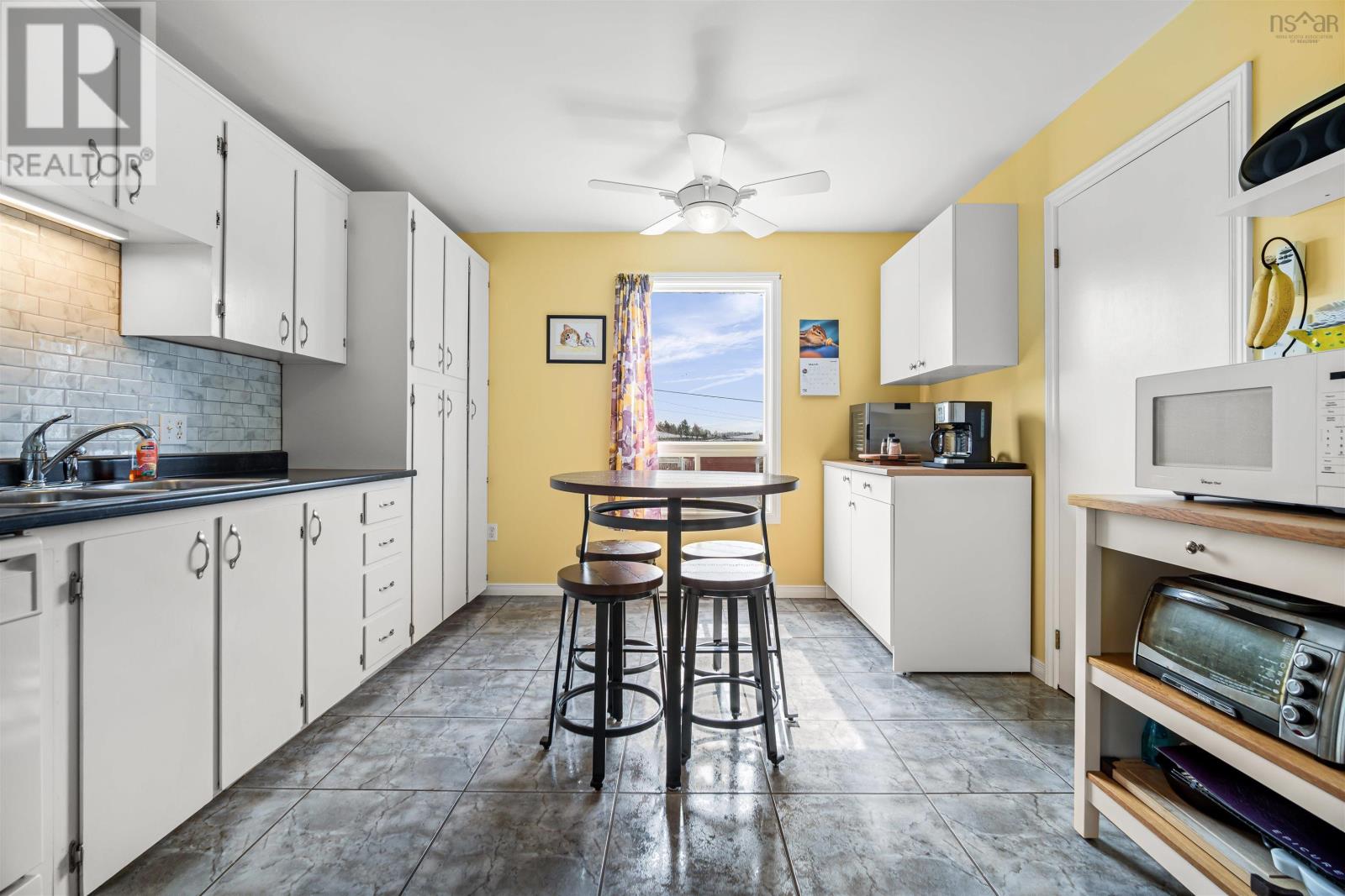 144 CONROD SETTLEMENT ROAD - 9