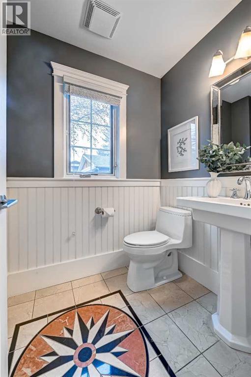 Single Family House for Sale in  Maryland Place SW Mayfair Calgary 