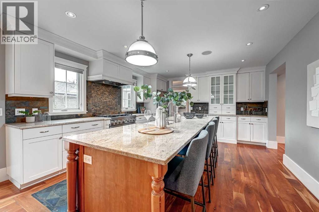 Single Family House for Sale in  Maryland Place SW Mayfair Calgary 