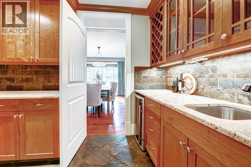 Single Family House for Sale in  Maryland Place SW Mayfair Calgary 