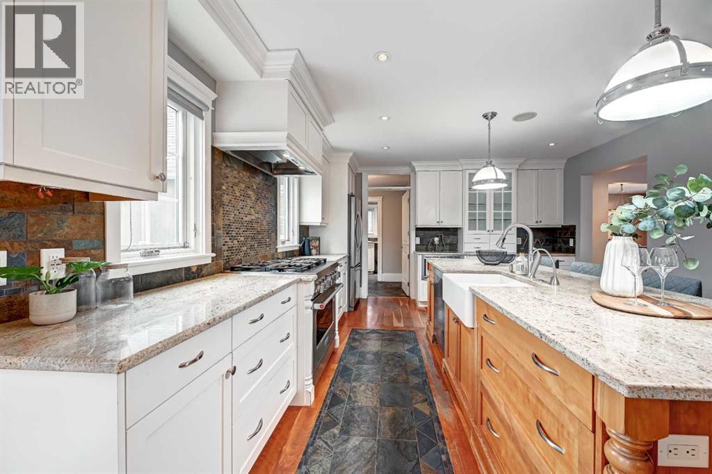 Single Family House for Sale in  Maryland Place SW Mayfair Calgary 