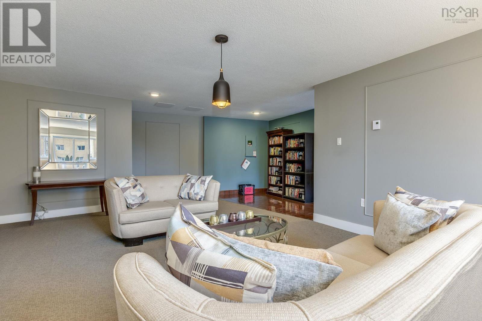 #306 5570 HEATHERWOOD COURT - 28