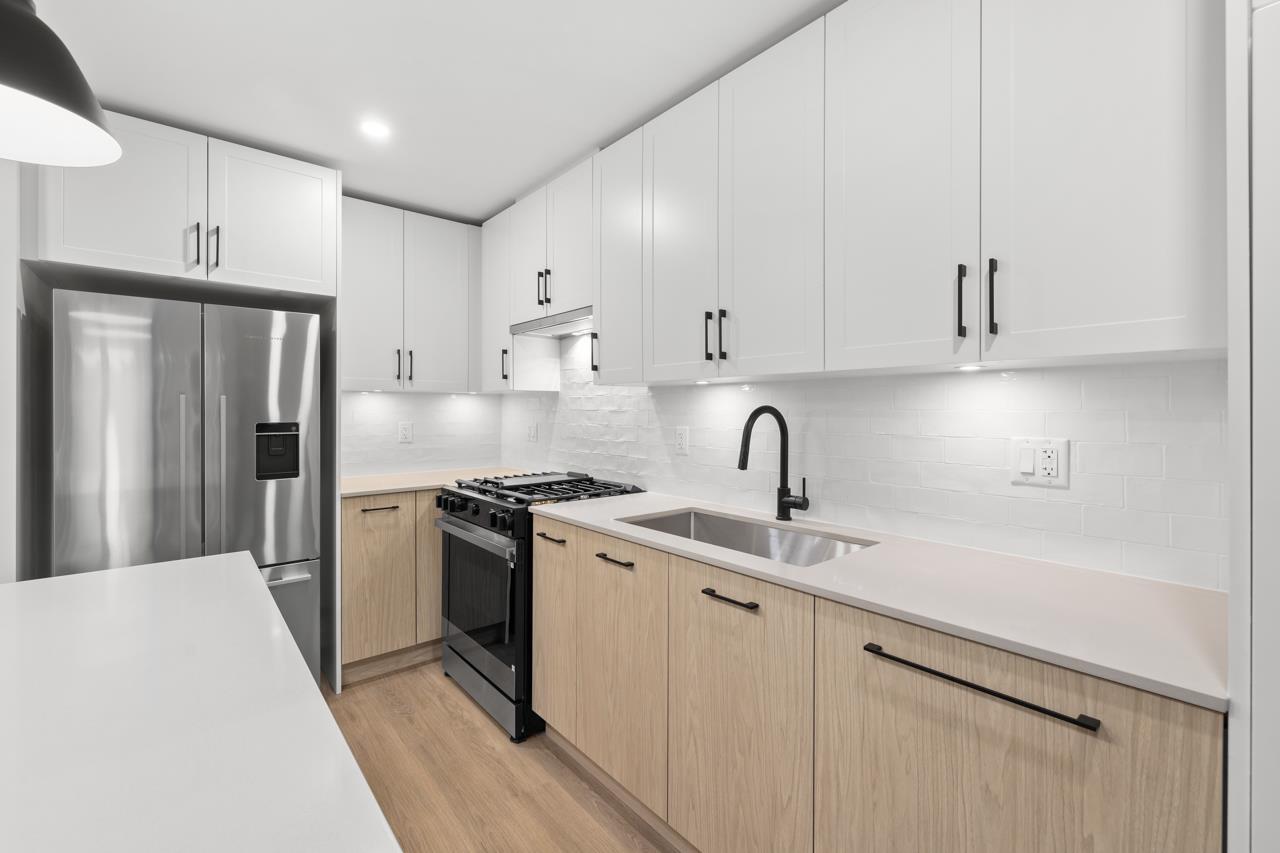 207 27249 ALDERGROVE TOWN CENTRE DRIVE, Langley