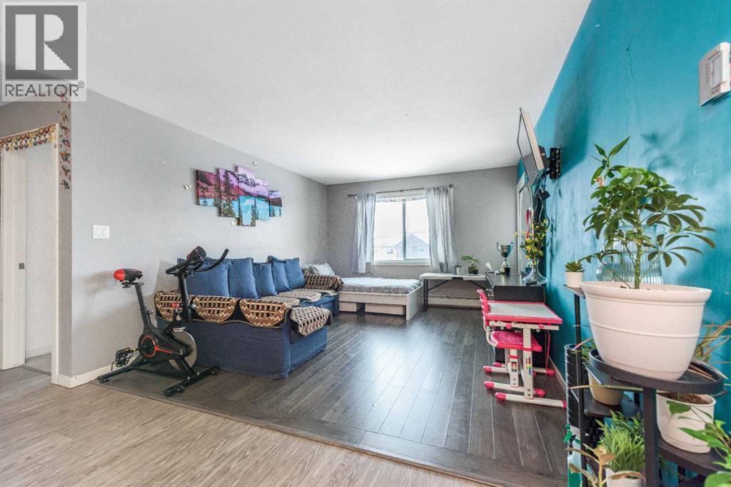 Single Family House for Sale in   Skyview Ranch Manor NE Skyview Ranch Calgary 