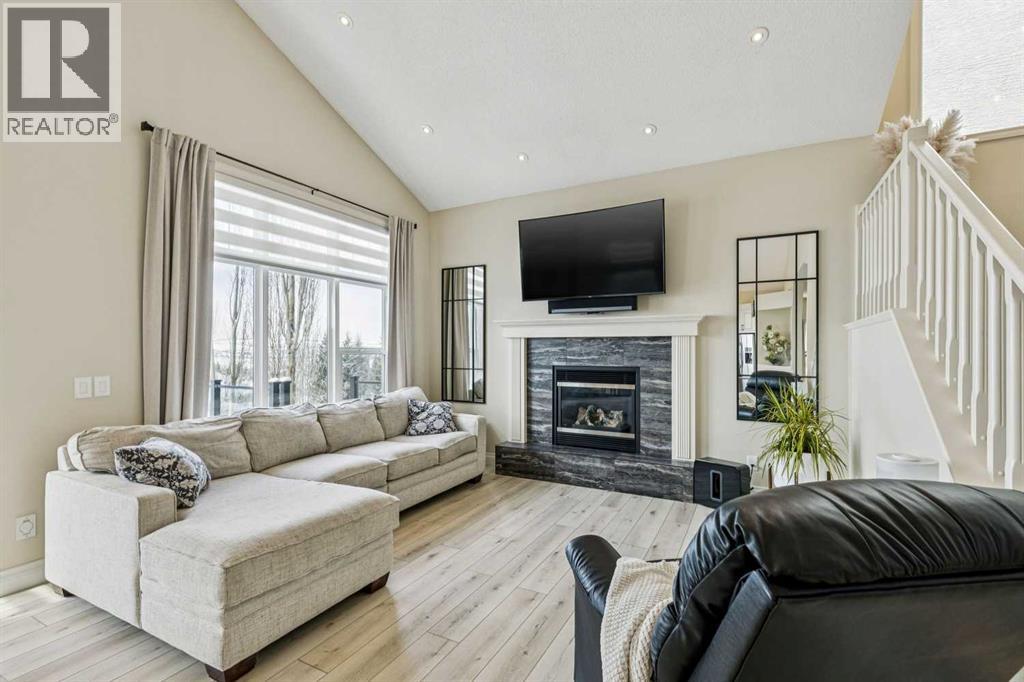 Single Family House for Sale in  Hidden Creek Circle NW Hidden Valley Calgary 