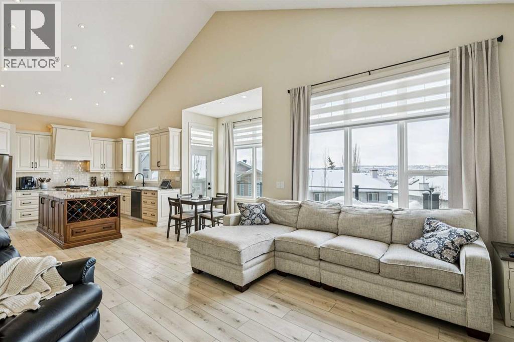 Single Family House for Sale in  Hidden Creek Circle NW Hidden Valley Calgary 