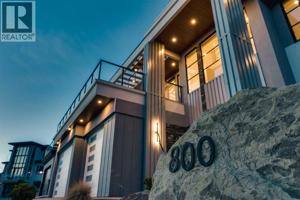 Single Family House for Sale in  Elkton Close SW Springbank Hill Calgary 