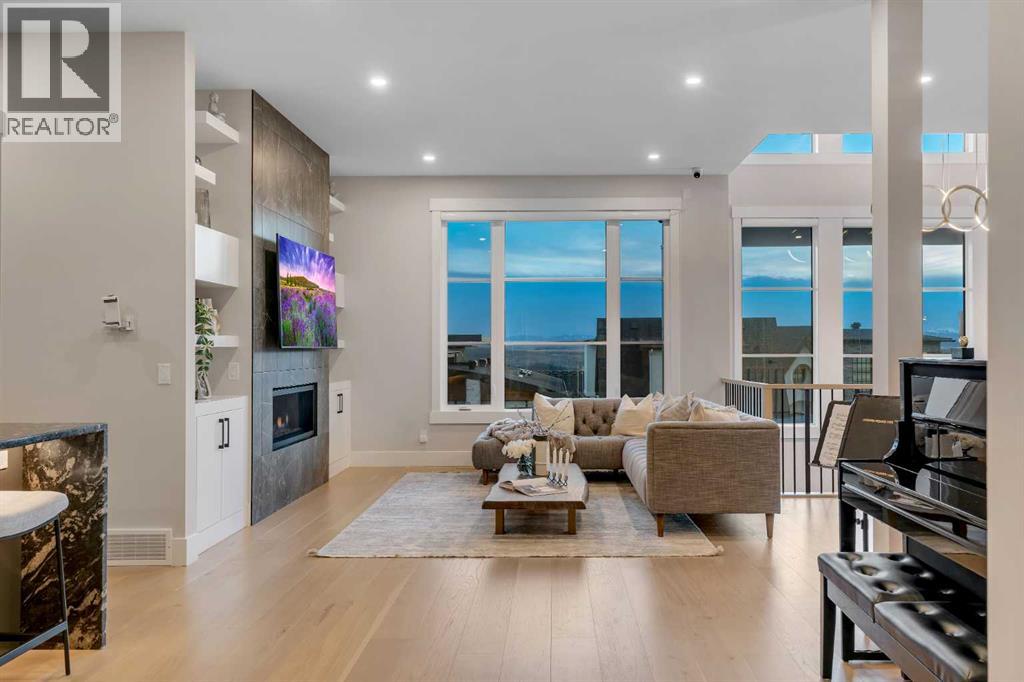 Single Family House for Sale in  Elkton Close SW Springbank Hill Calgary 