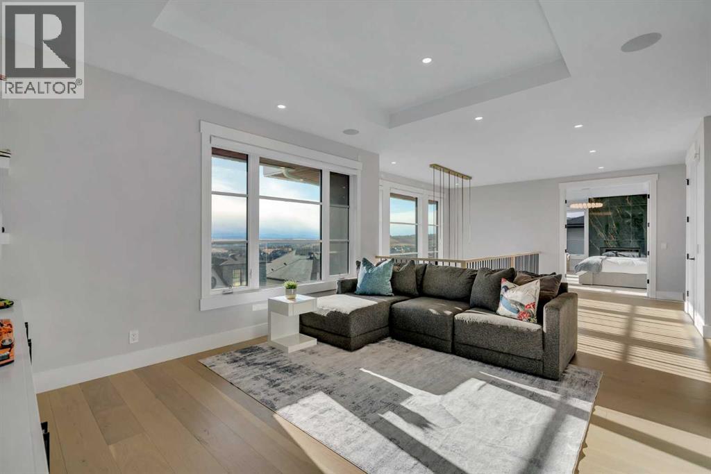 Single Family House for Sale in  Elkton Close SW Springbank Hill Calgary 