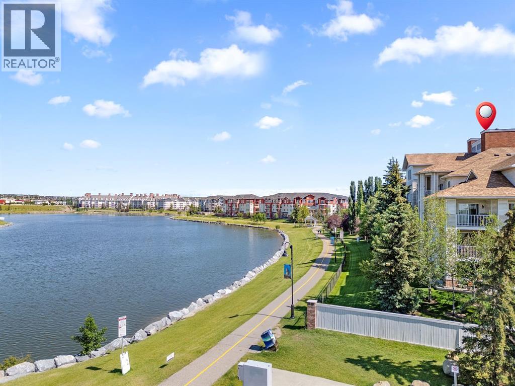 Single Family House for Sale in   Country Village Bay NE Country Hills Village Calgary 