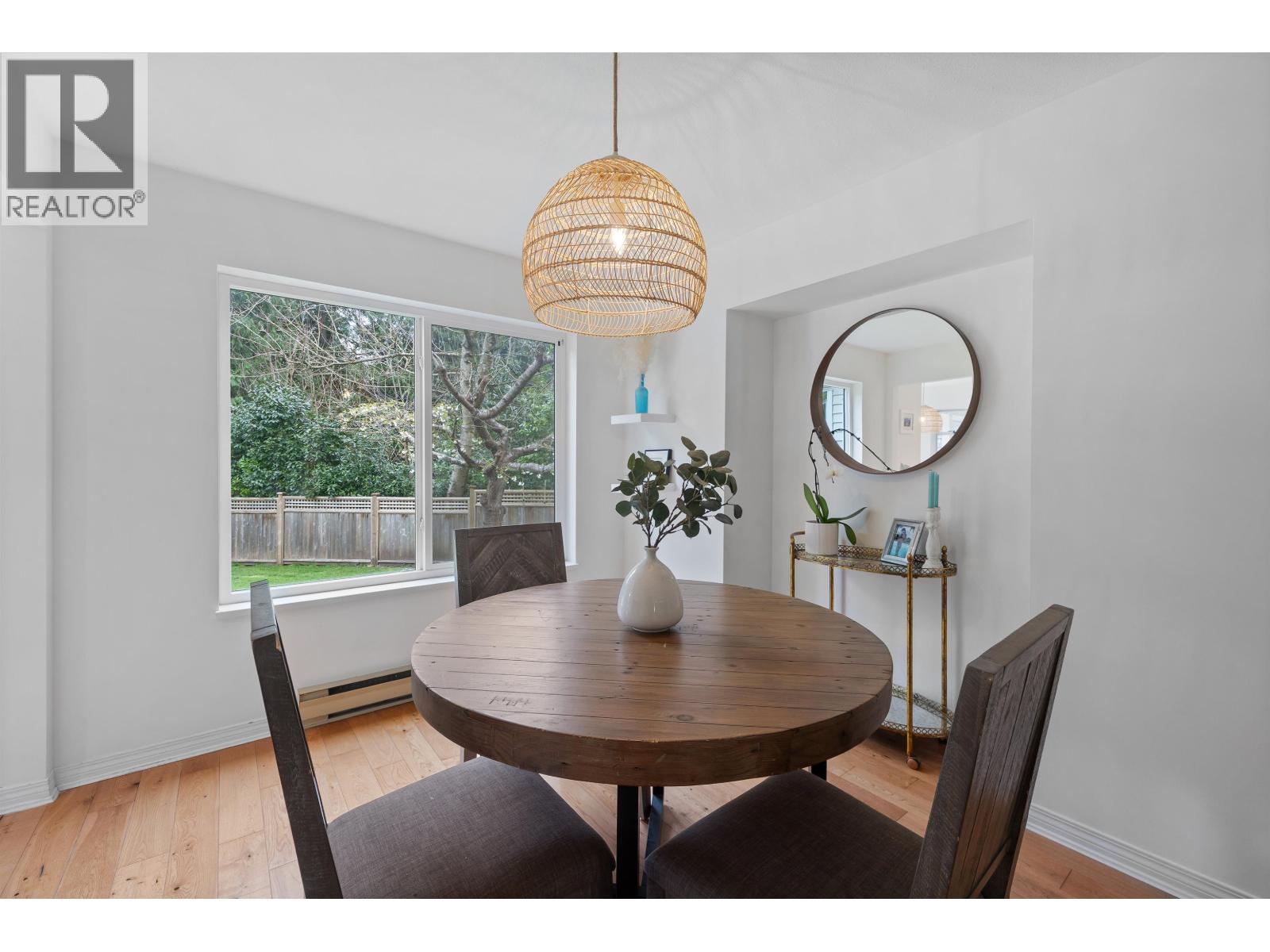 5636 MARINE DRIVE, West Vancouver