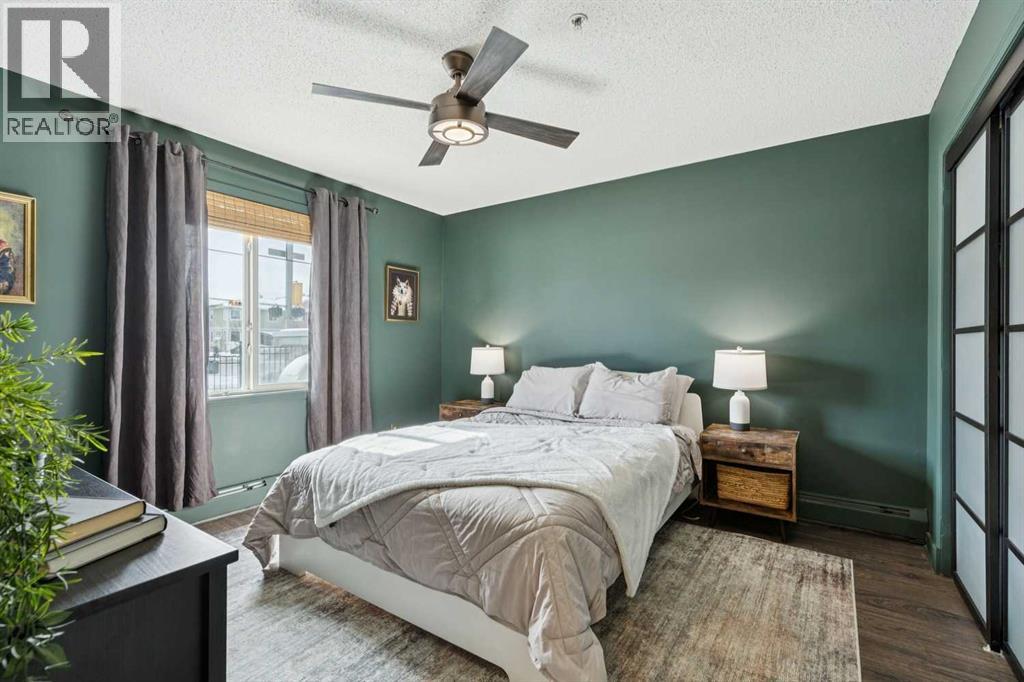 Single Family House for Sale in   Royal Birch Boulevard Royal Oak Calgary 