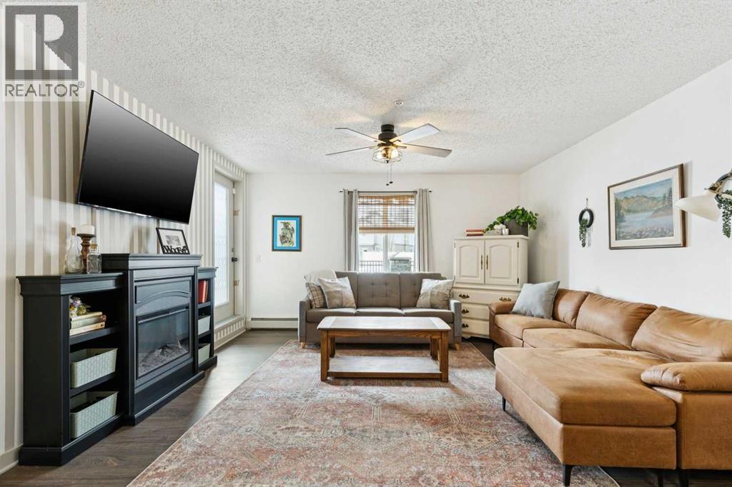 Single Family House for Sale in   Royal Birch Boulevard Royal Oak Calgary 