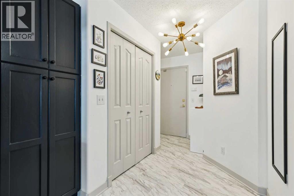 Single Family House for Sale in   Royal Birch Boulevard Royal Oak Calgary 