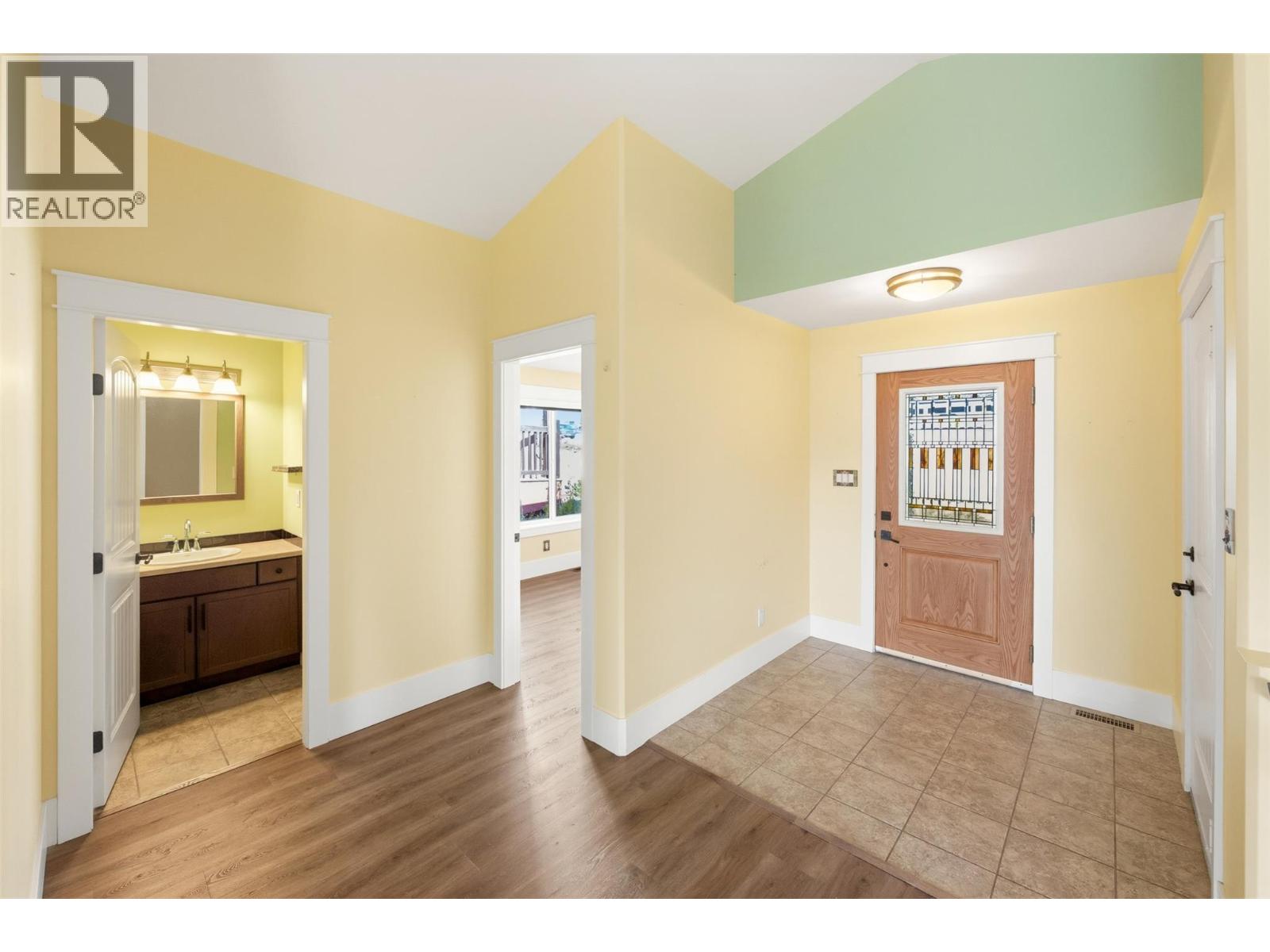 4400 McLean Creek Road Unit# 109, Okanagan Falls