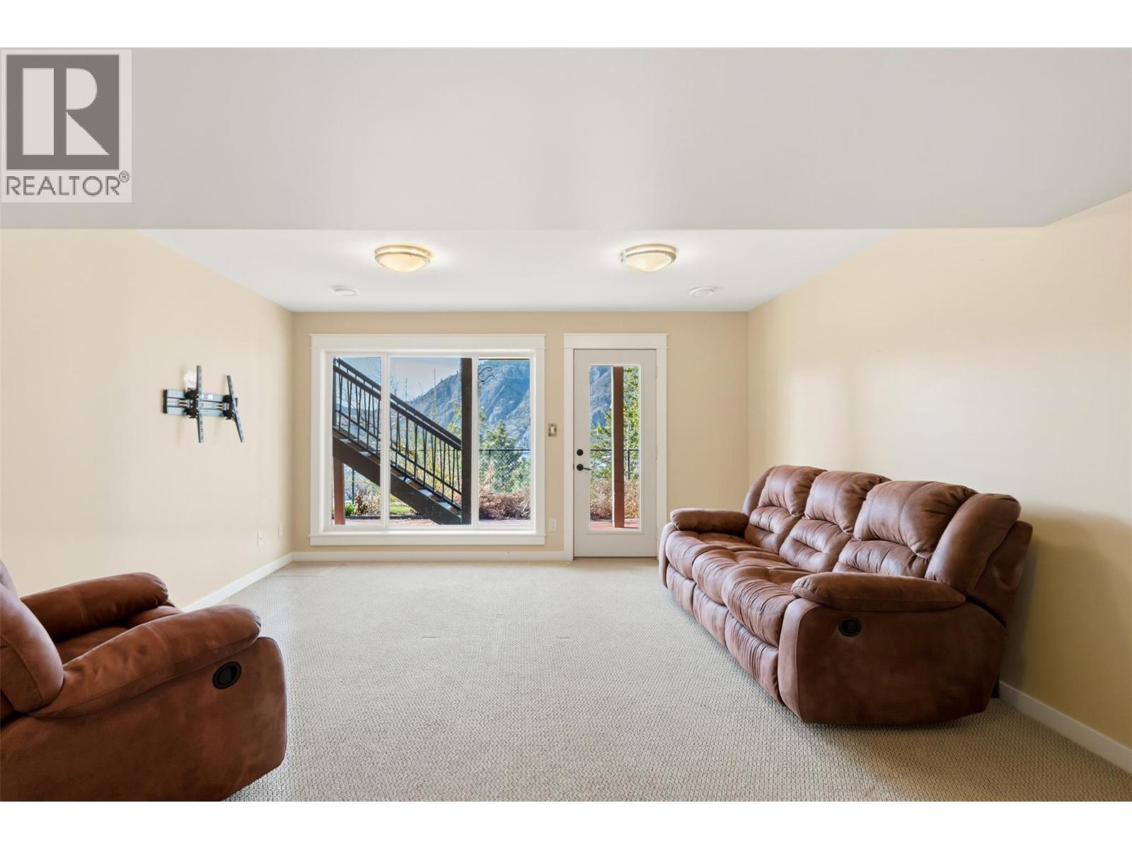 4400 McLean Creek Road Unit# 109, Okanagan Falls