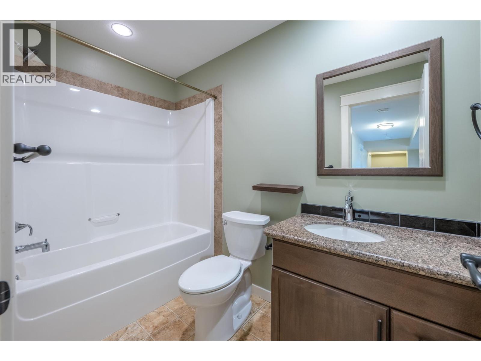 4400 McLean Creek Road Unit# 109, Okanagan Falls