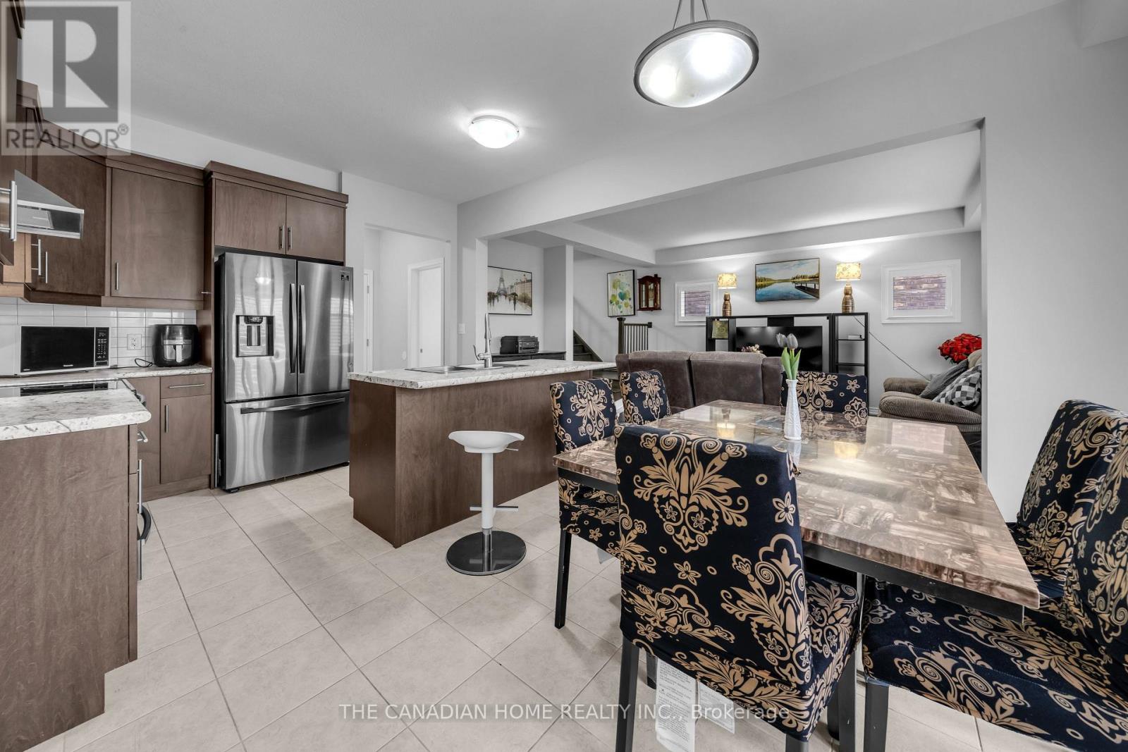 83 MONARCH STREET - 42