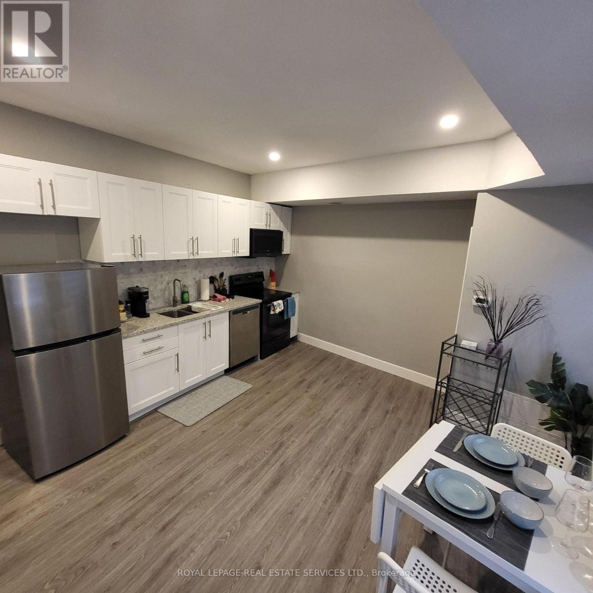 3 - 169 EAST MAIN STREET