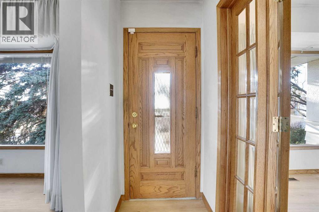 Single Family House Bungalow for Sale in  Kelwood Drive SW Glendale Calgary 