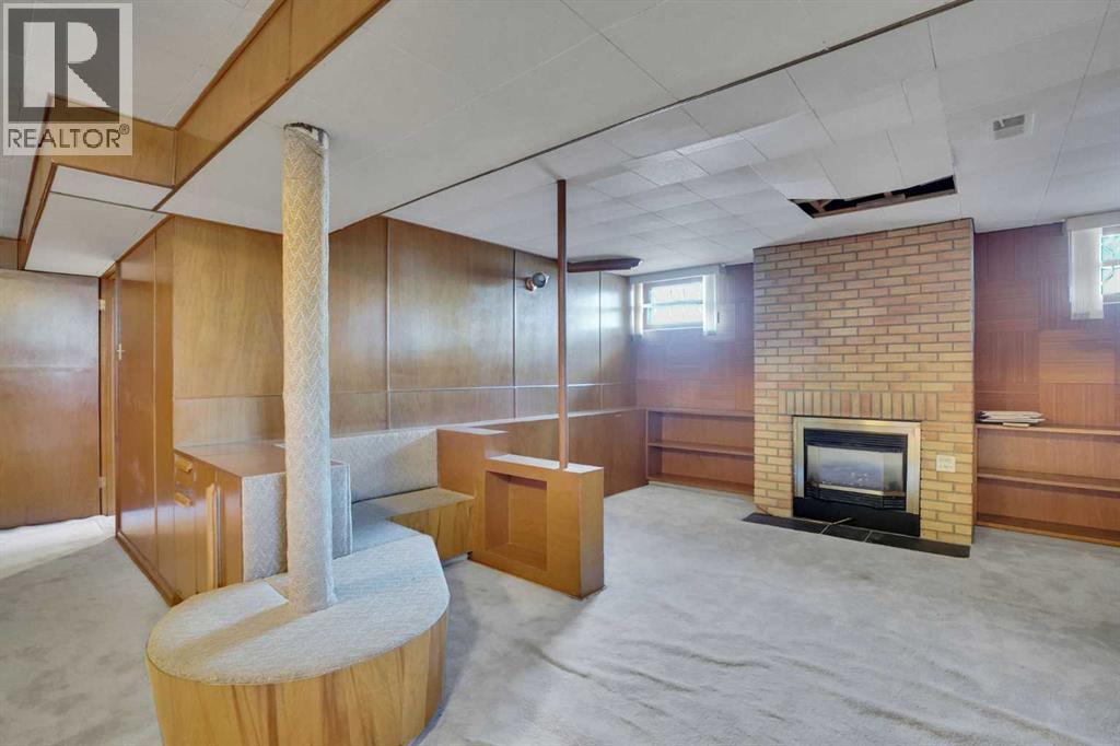 Single Family House Bungalow for Sale in  Kelwood Drive SW Glendale Calgary 