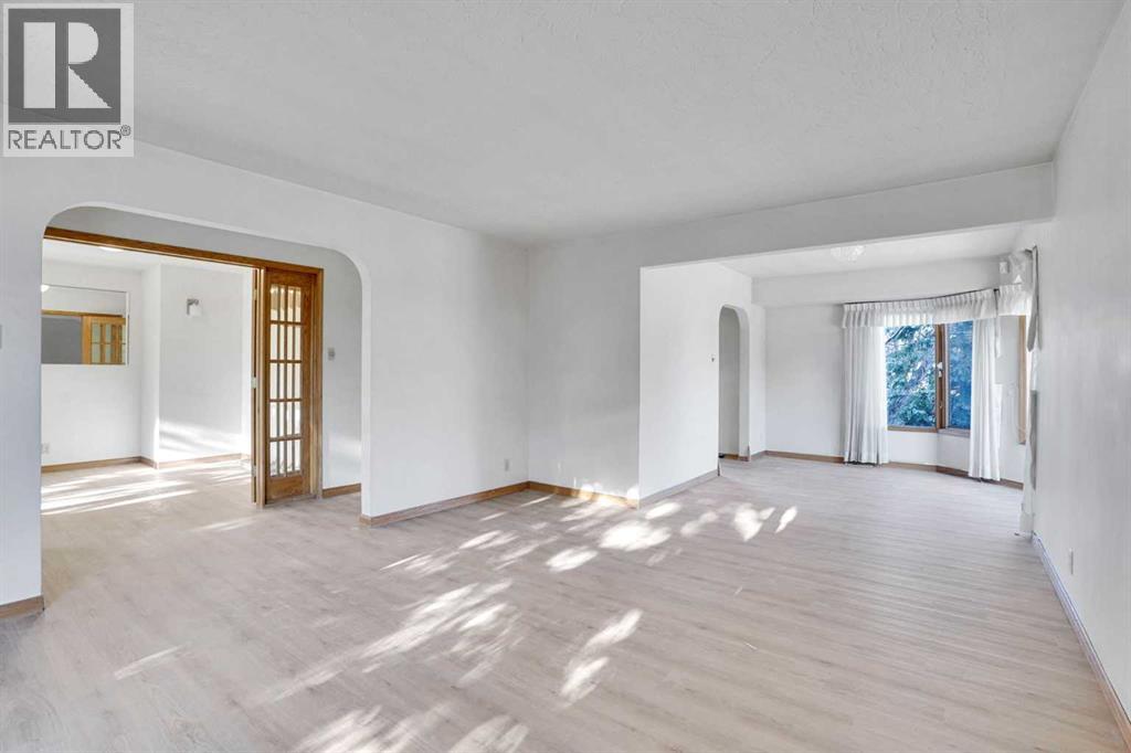 Single Family House Bungalow for Sale in  Kelwood Drive SW Glendale Calgary 