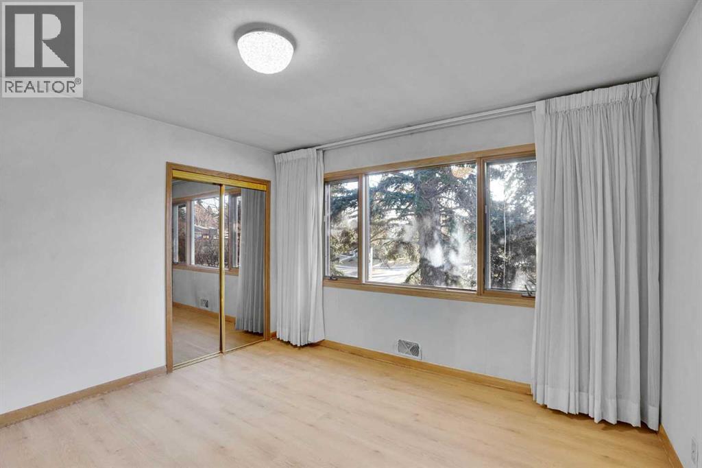 Single Family House Bungalow for Sale in  Kelwood Drive SW Glendale Calgary 