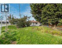 2090 Beacon Ave W, Sidney, BC V8L1W7 Photo 14