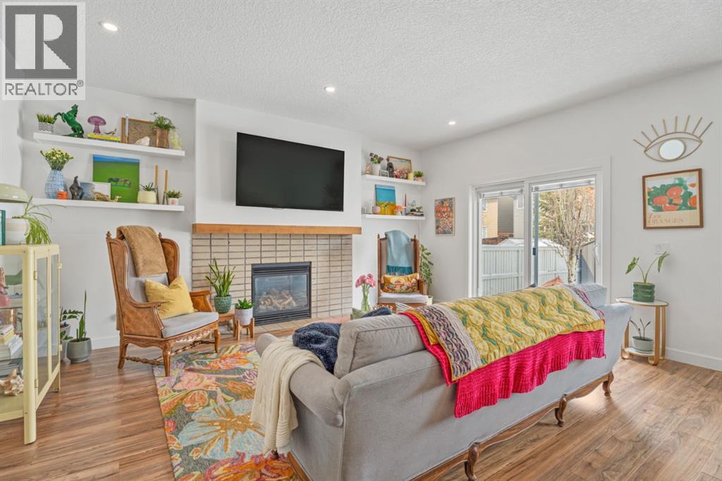 Single Family House for Sale in  Chapalina Common SE Chaparral Calgary 