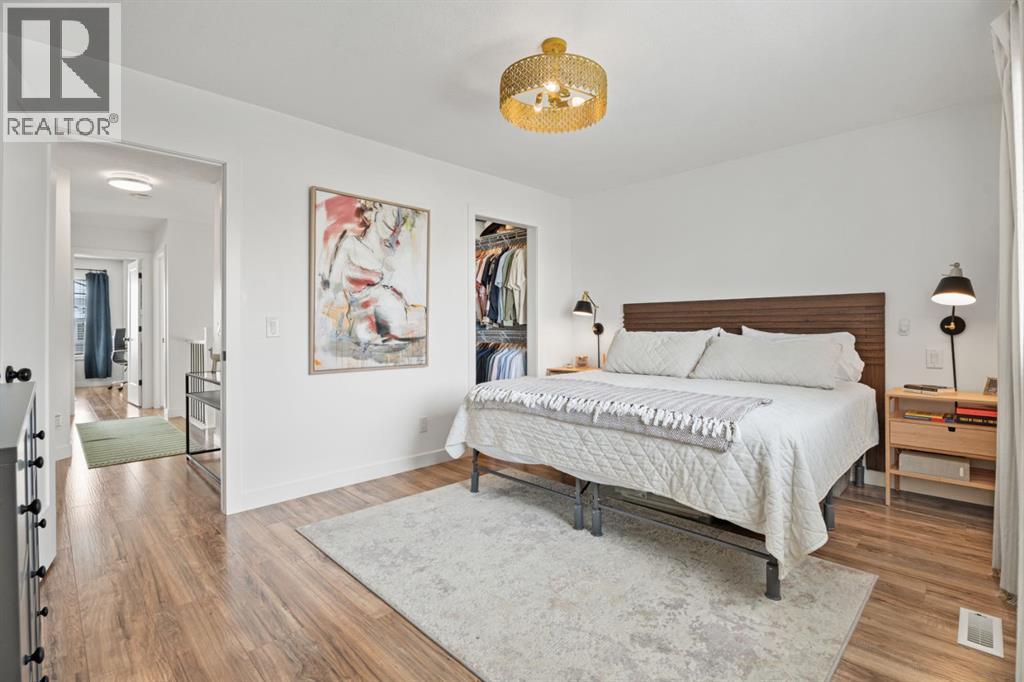 Single Family House for Sale in  Chapalina Common SE Chaparral Calgary 