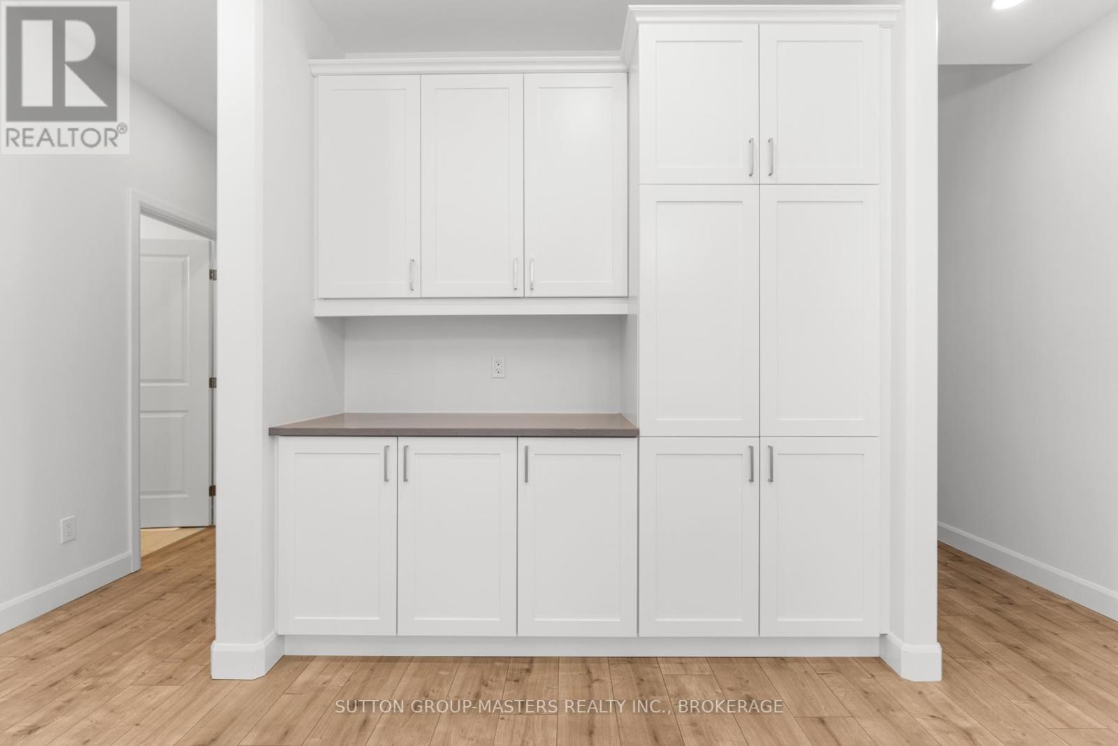 216 SUPERIOR DRIVE - 17