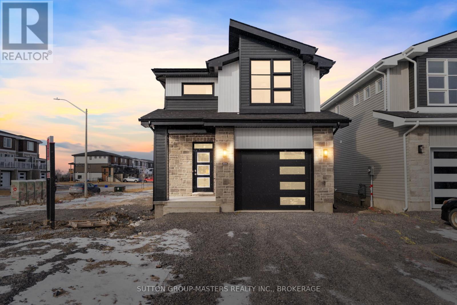 204 SUPERIOR DRIVE - 1