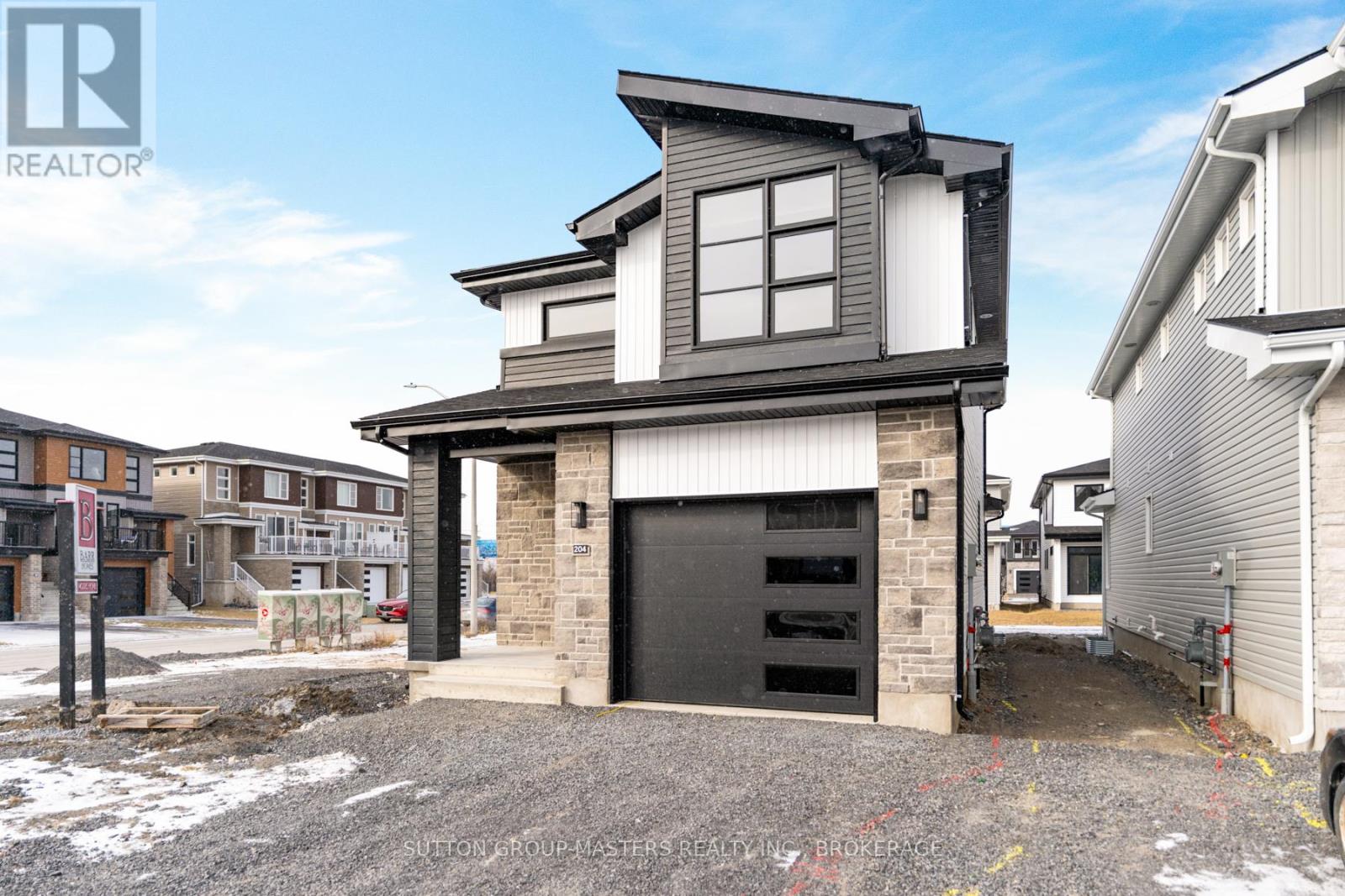 204 SUPERIOR DRIVE - 3