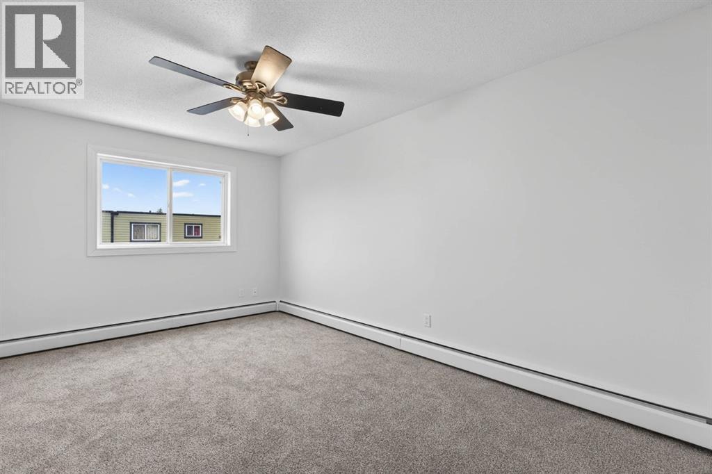 Single Family House for Sale in    Street SW Glenbrook Calgary 