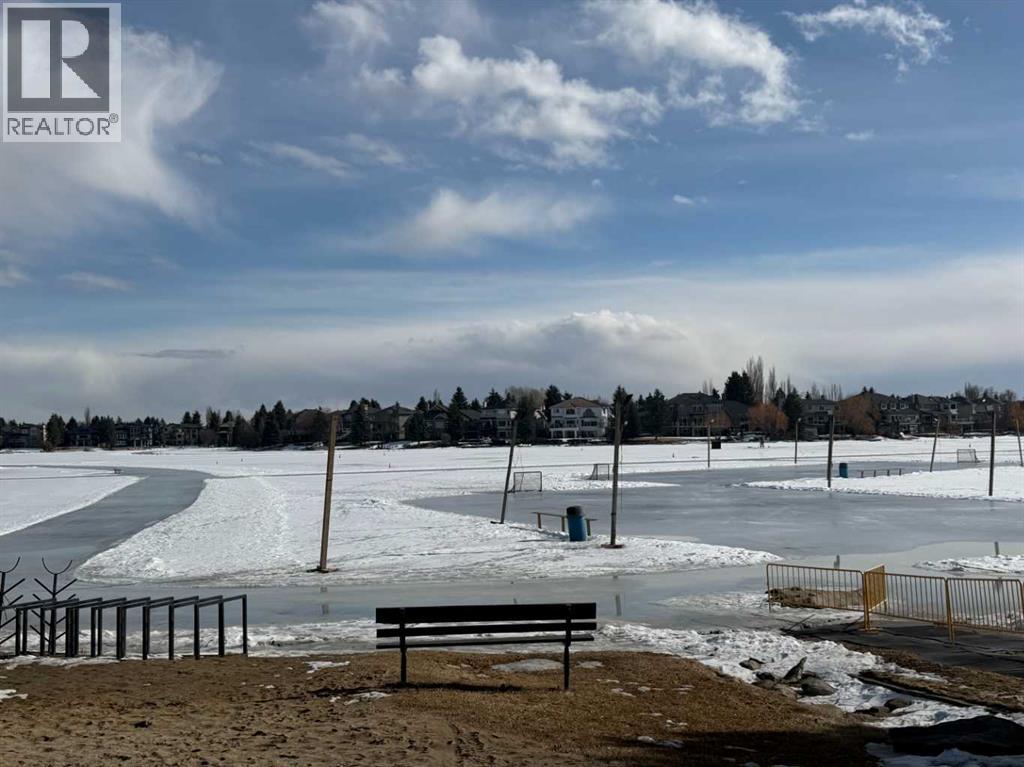 Single Family House for Sale in  Sunlake Close SE Sundance Calgary 