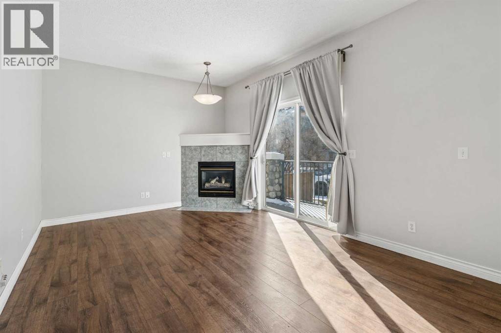 Single Family House for Sale in    Avenue SW Windsor Park Calgary 