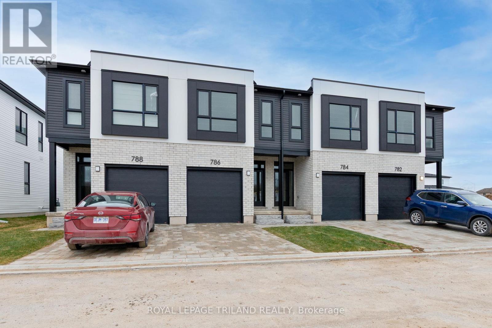 786 BANYAN LANE, London North (North E), Ontario