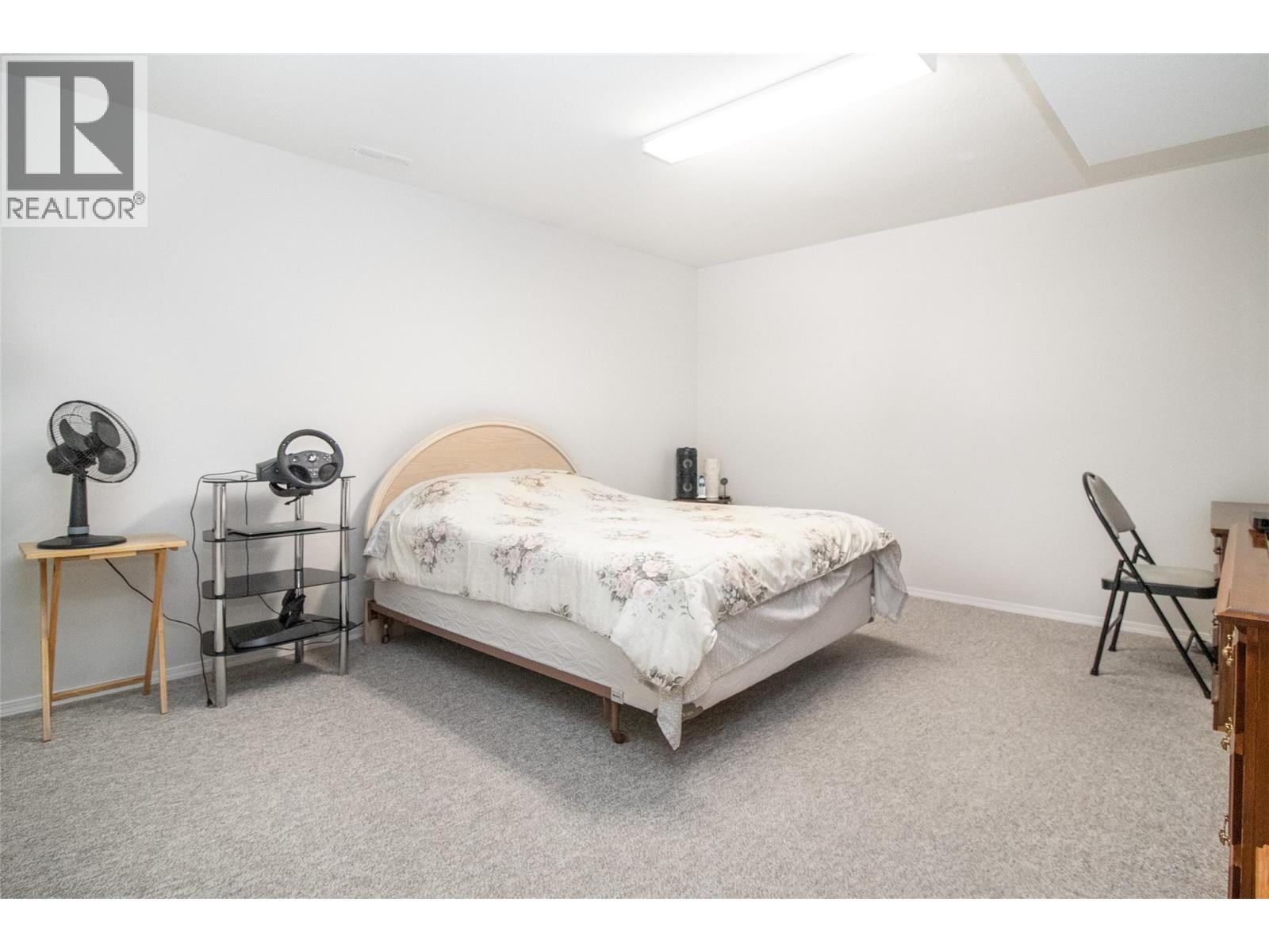 #25 1874 Parkview Crescent - 25