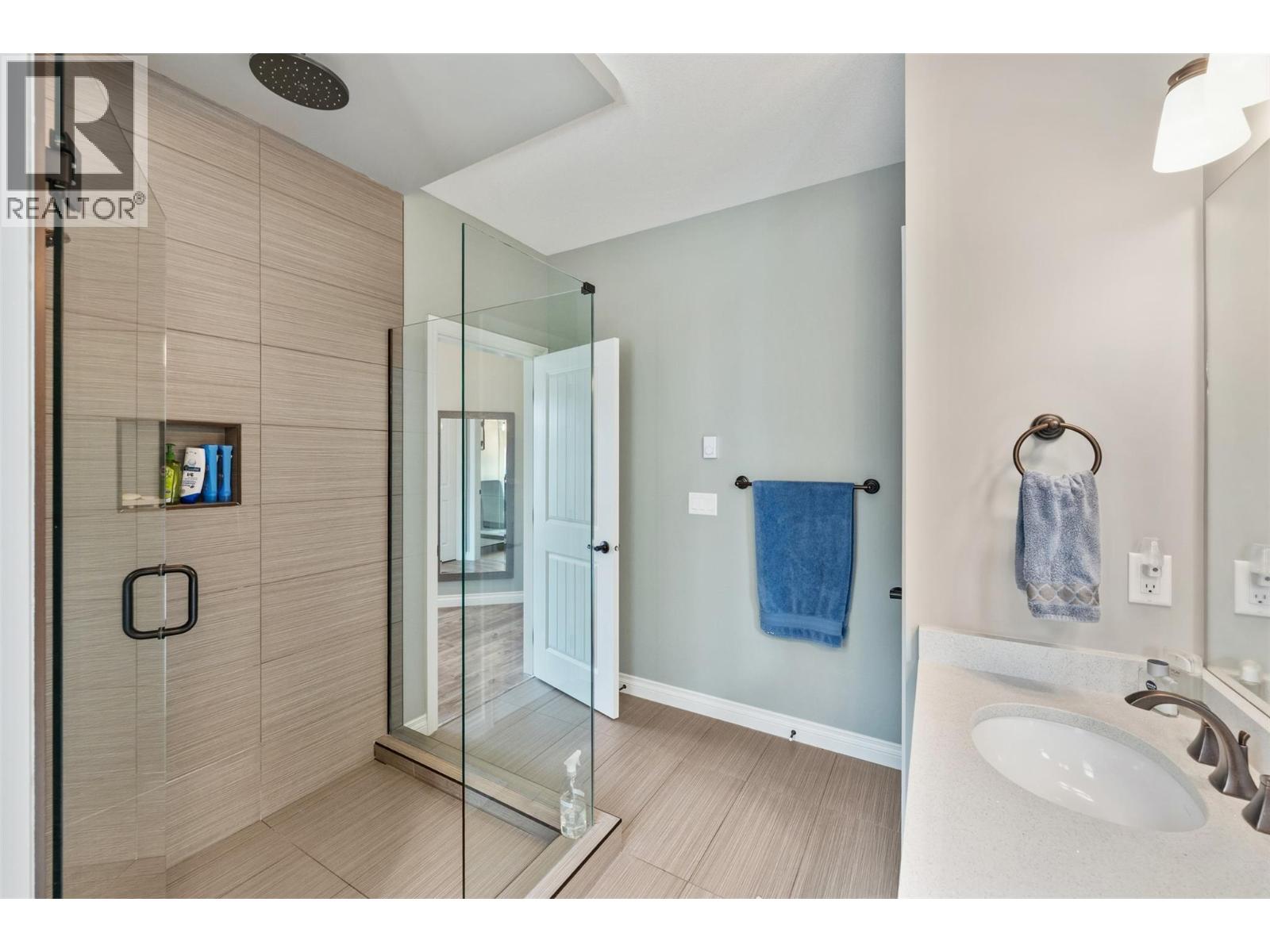 2450 Radio Tower Road Unit# 199, Oliver