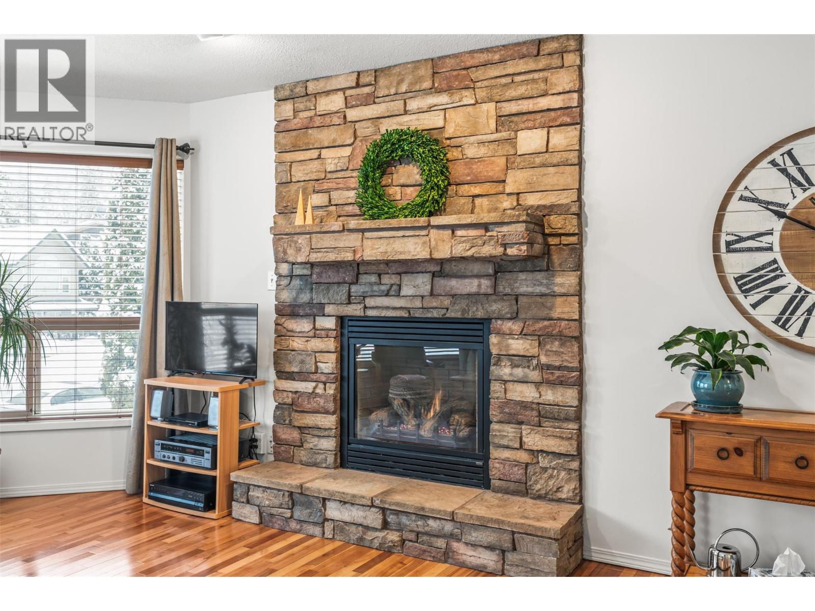 2287 Catt Avenue, Lumby