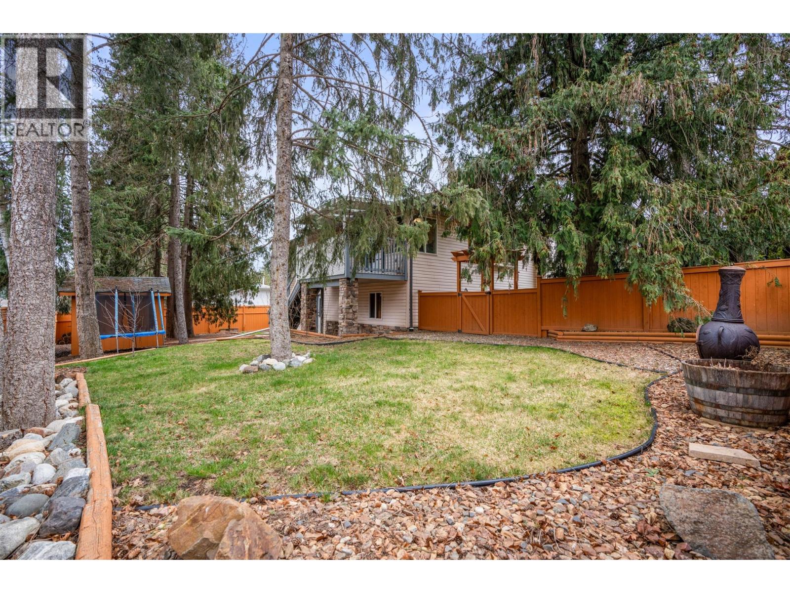 2287 Catt Avenue, Lumby