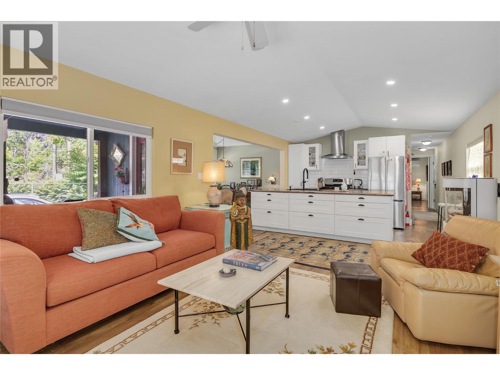 6663 Highway 97 S Unit# 11, Peachland